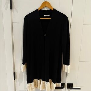 ❄️❄️Gorgeous StunninyBlack and Cream Cardigan One Button M oversized❄️❄️